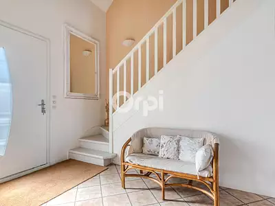 Maison, 166 m²