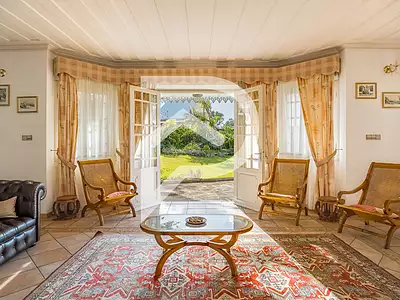Maison, 225 m²