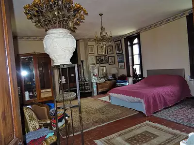 Maison, 1 219 m²