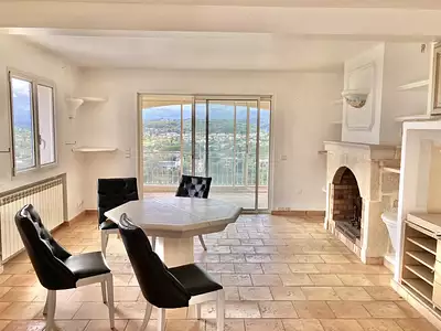 Maison, 181 m²