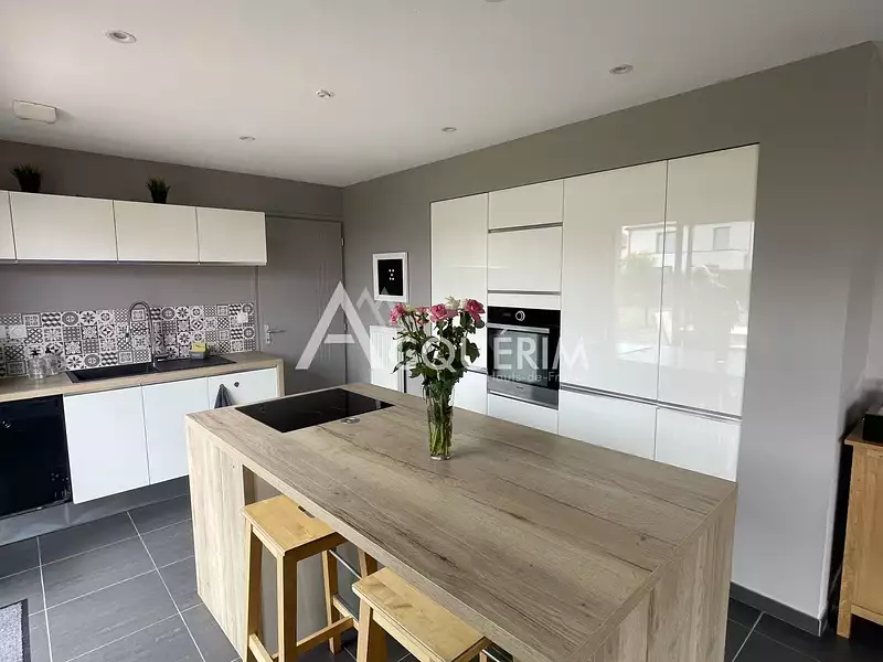Maison, 103 m²