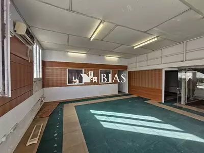 Immeuble, 137 m²