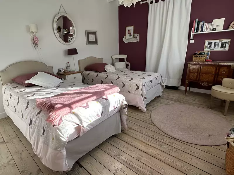Maison, 230 m²