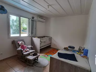 Maison, 220 m²