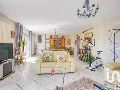 Maison, 164 m²