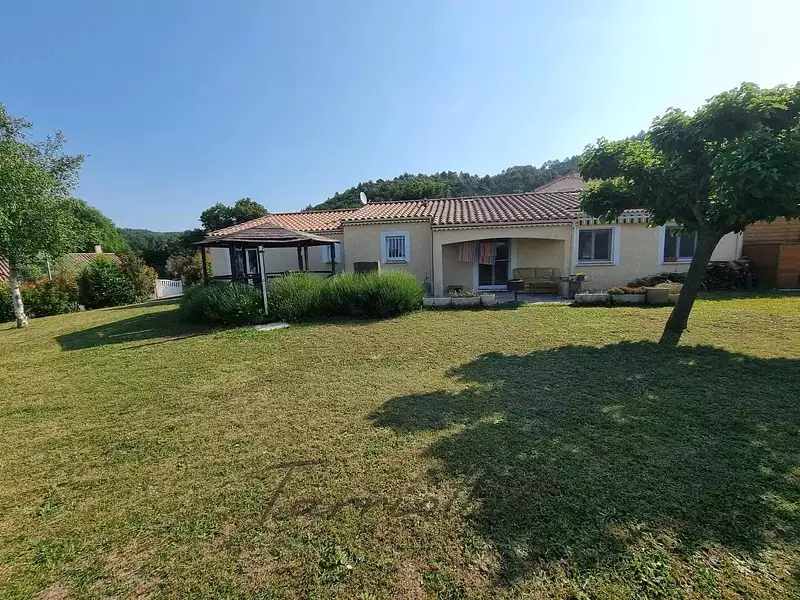 Maison, 139 m²