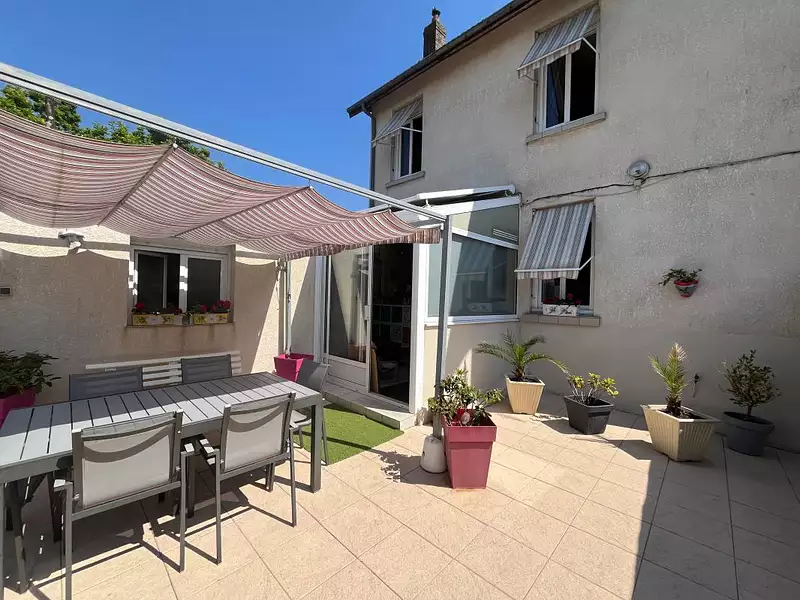 Maison, 115 m²