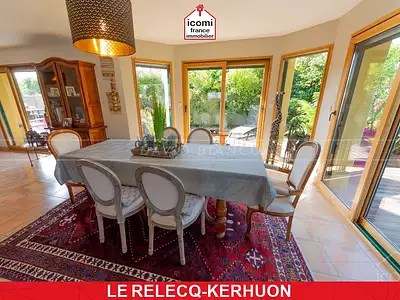 Maison, 220 m²