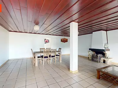 Maison, 145 m²