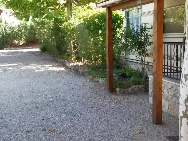Terrain, 265 m²