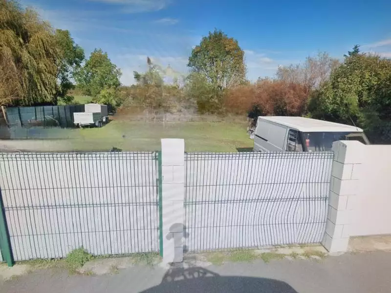 Terrain, 353 m²