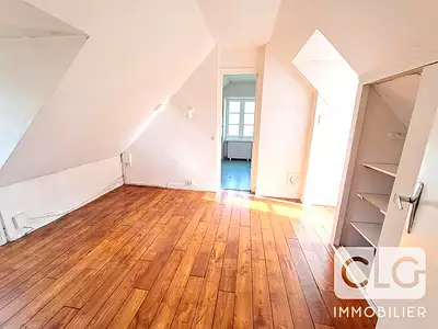 Maison, 230 m²