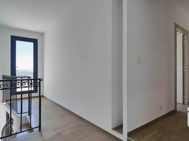 Maison, 175 m²