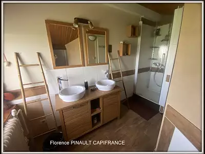 Maison, 233 m²