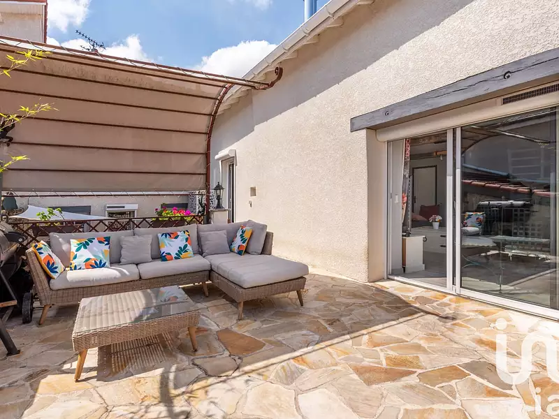 Maison, 180 m²