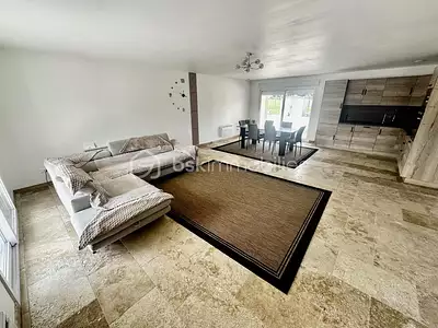 Maison, 145 m²