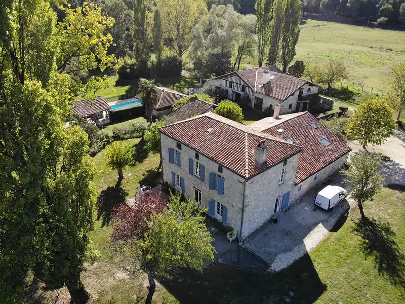 Maison, 520 m²