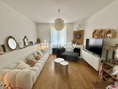 Maison, 190 m²