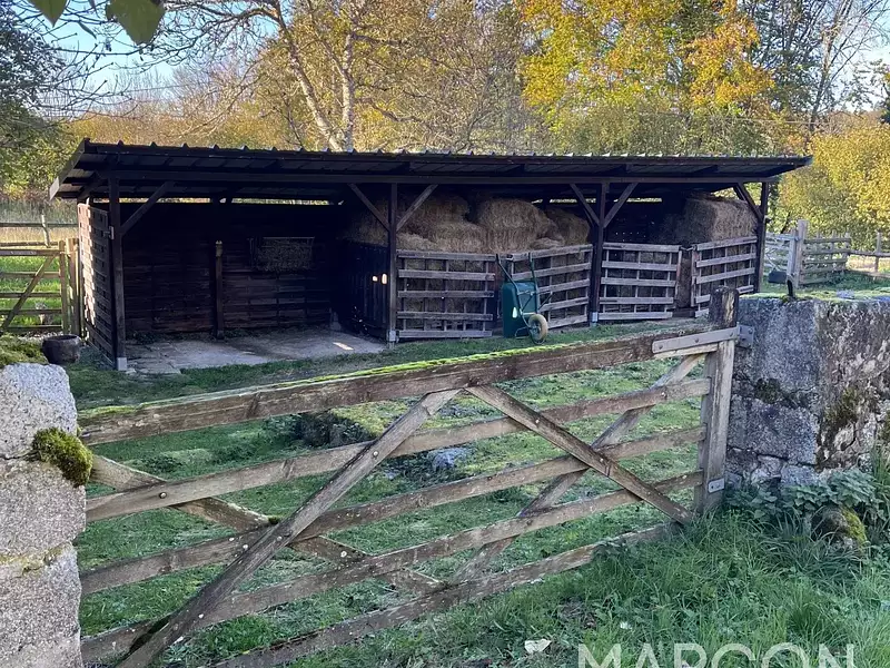 Maison, 166 m²