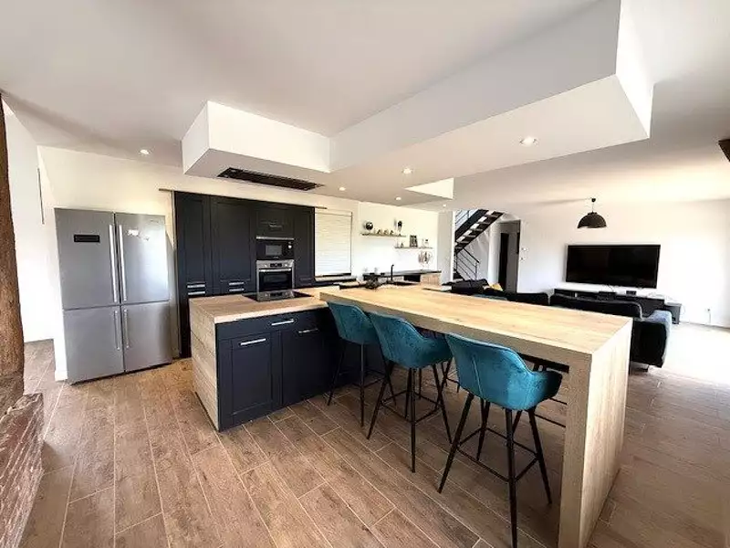 Maison, 265 m²