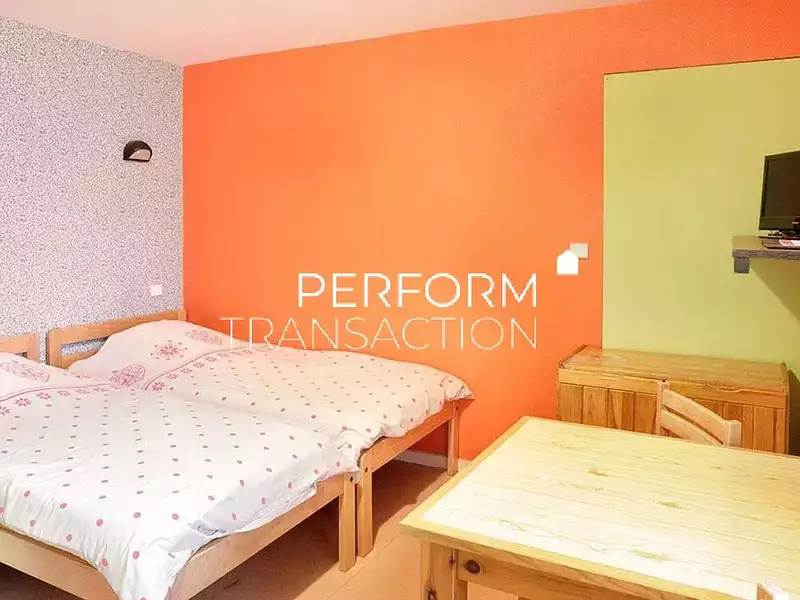 Maison, 600 m²