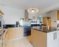 Maison, 268 m²