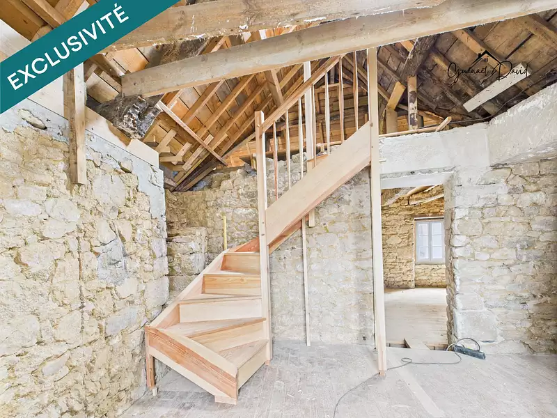 Maison, 260 m²