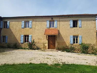 Maison, 235 m²