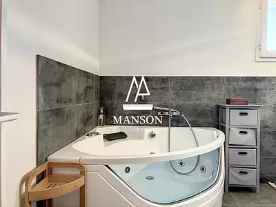 Maison, 180 m²