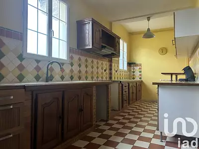 Maison, 355 m²
