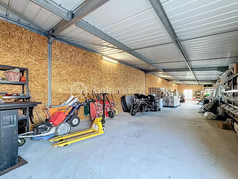Immeuble, 500 m²