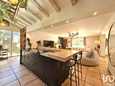 Maison, 262 m²