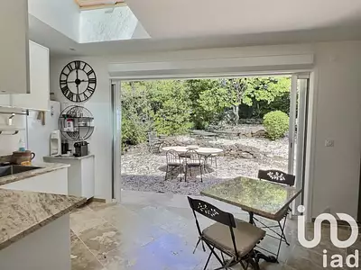 Maison, 179 m²