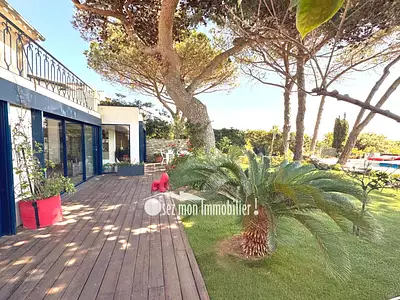 Maison, 260 m²