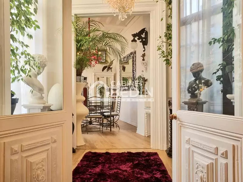 Appartement, 211 m²