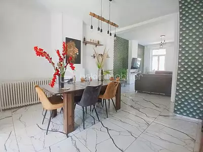 Maison, 155 m²