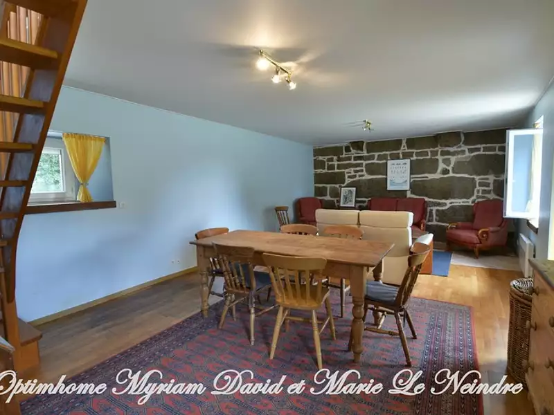 Maison, 253 m²