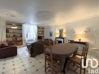 Maison, 680 m²