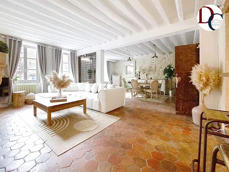 Maison, 163 m²