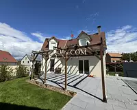 Maison, 166 m²