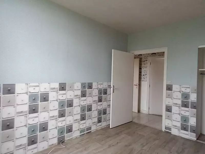 Maison, 225 m²