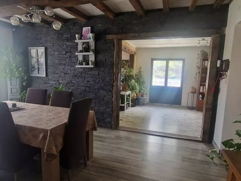 Maison, 160 m²