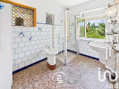 Maison, 252 m²