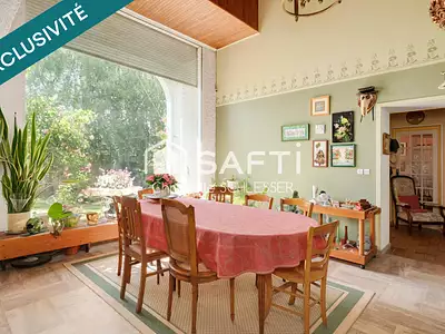Maison, 343 m²