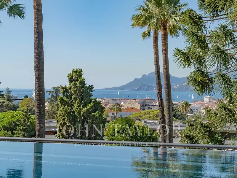 Appartement, 247,33 m²