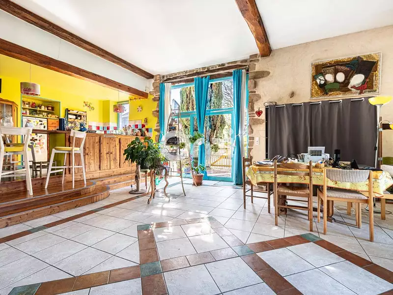 Maison, 227 m²
