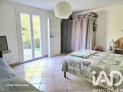 Maison, 180 m²