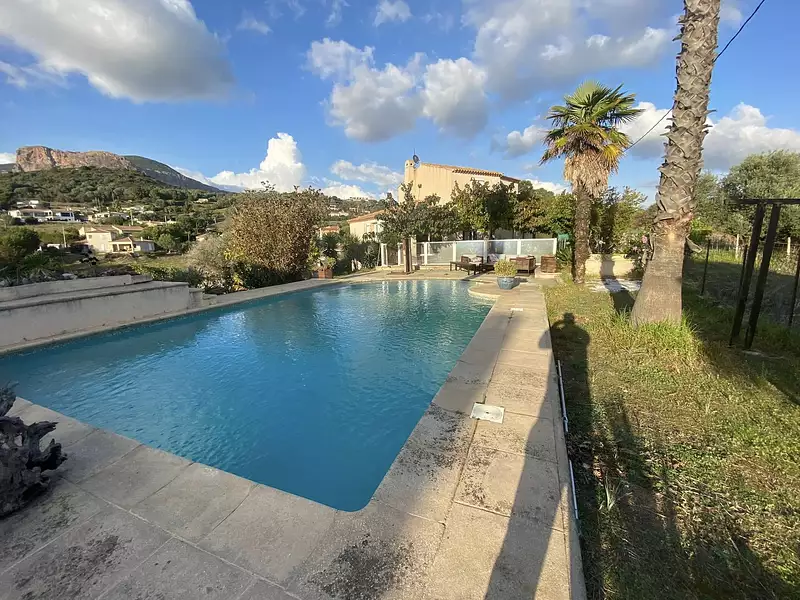 Maison, 164 m²