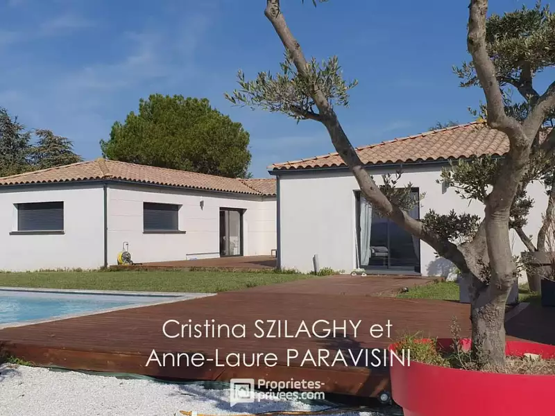 Maison, 285 m²