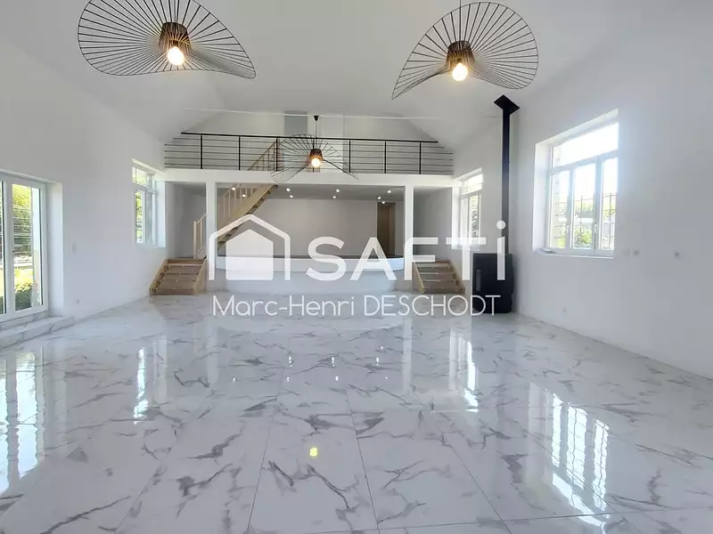 Maison, 197 m²
